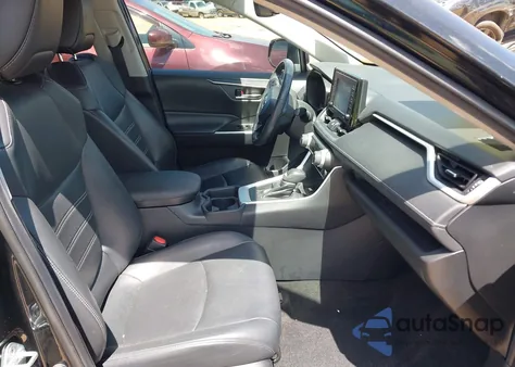 2020 Toyota Rav4 Xle Premium from USA, damaged, VIN 2T3C1RFV2LC063054